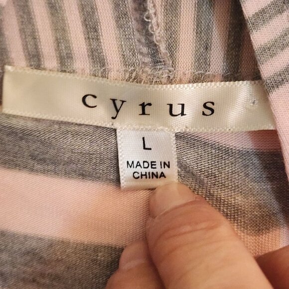 Cyrus Pink Gray Striped Lightweight Open Front Cardigan Sweater Size L - Picture 4 of 5